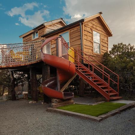 Villa Crows Nest Treehouse At El Mstico Ranch Nogal Exterior foto
